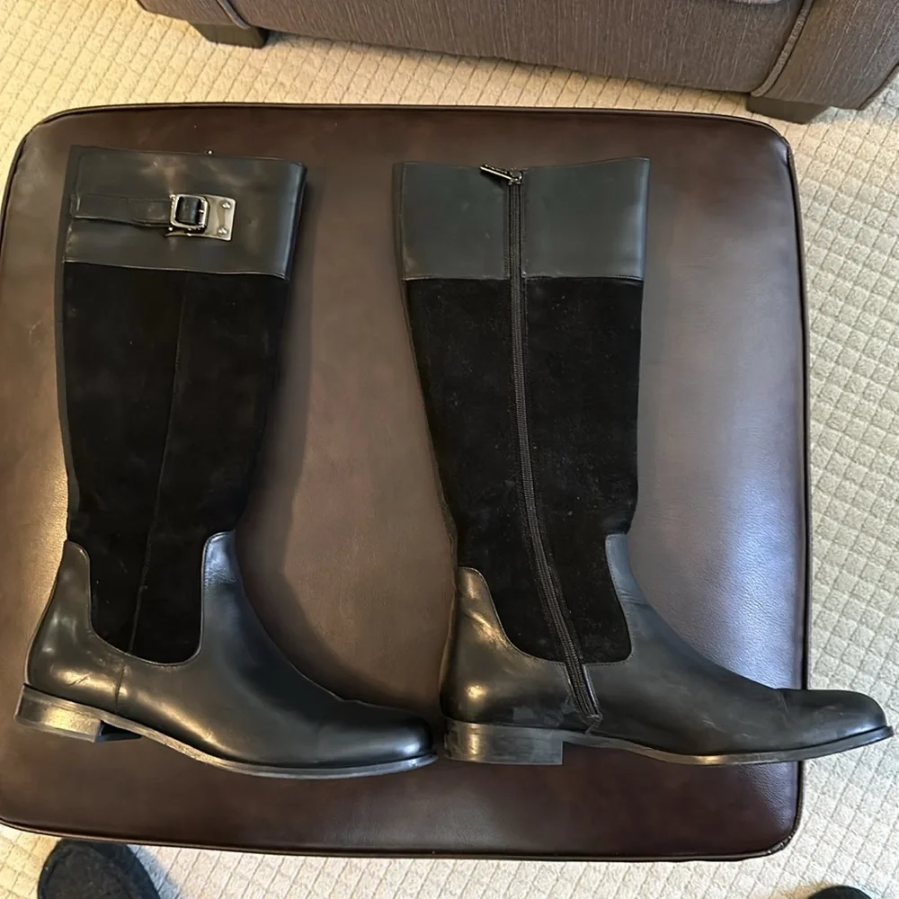 Aquatalia Italian leather and suede boots rarely worn - Picture 3 of 7